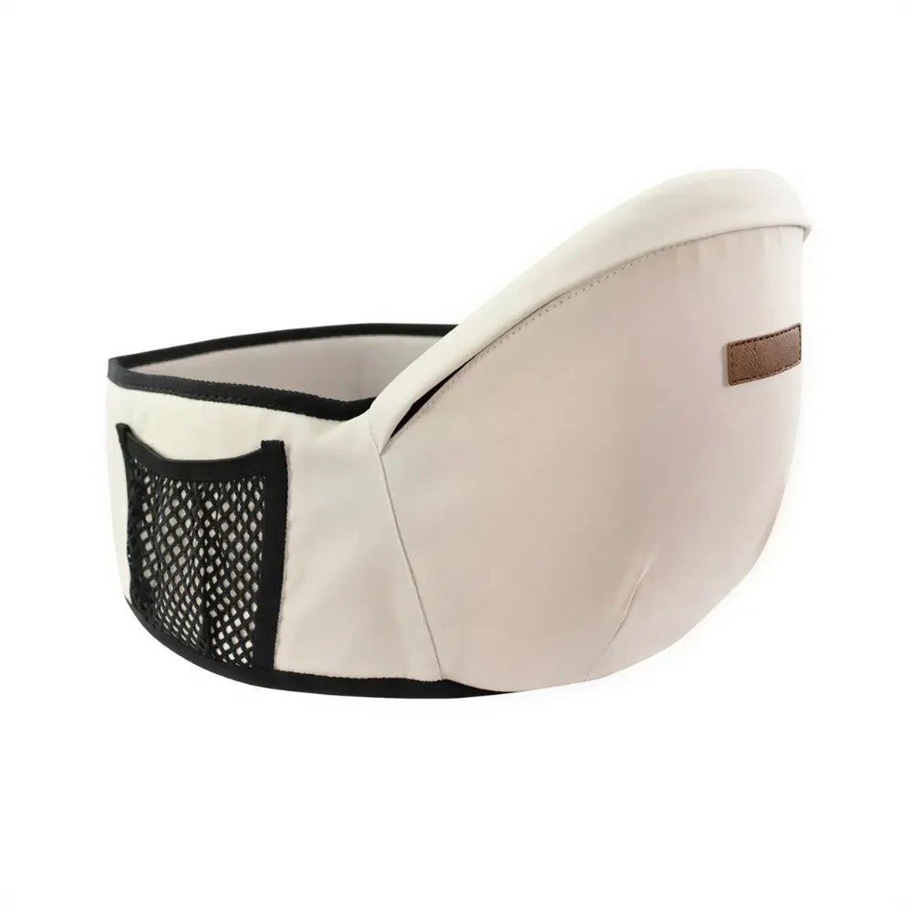 Porte bébé siège de hanche beige ergonomique avec rangement latéral, parfait pour transport facile et confort parent bébé
